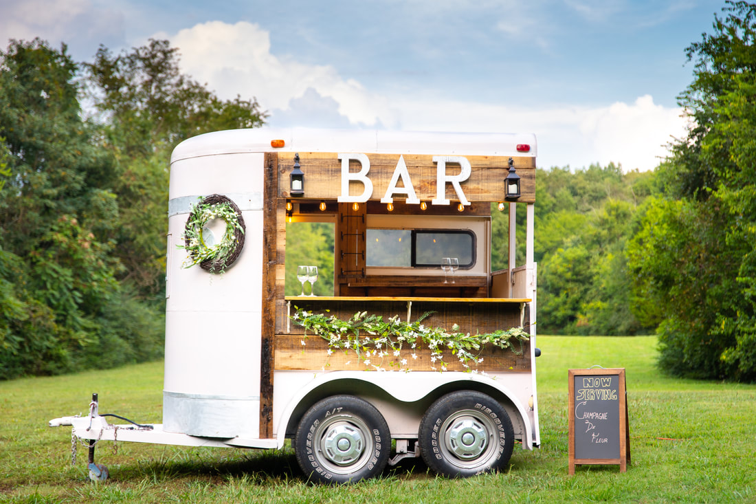 Juliet Mobile Bar